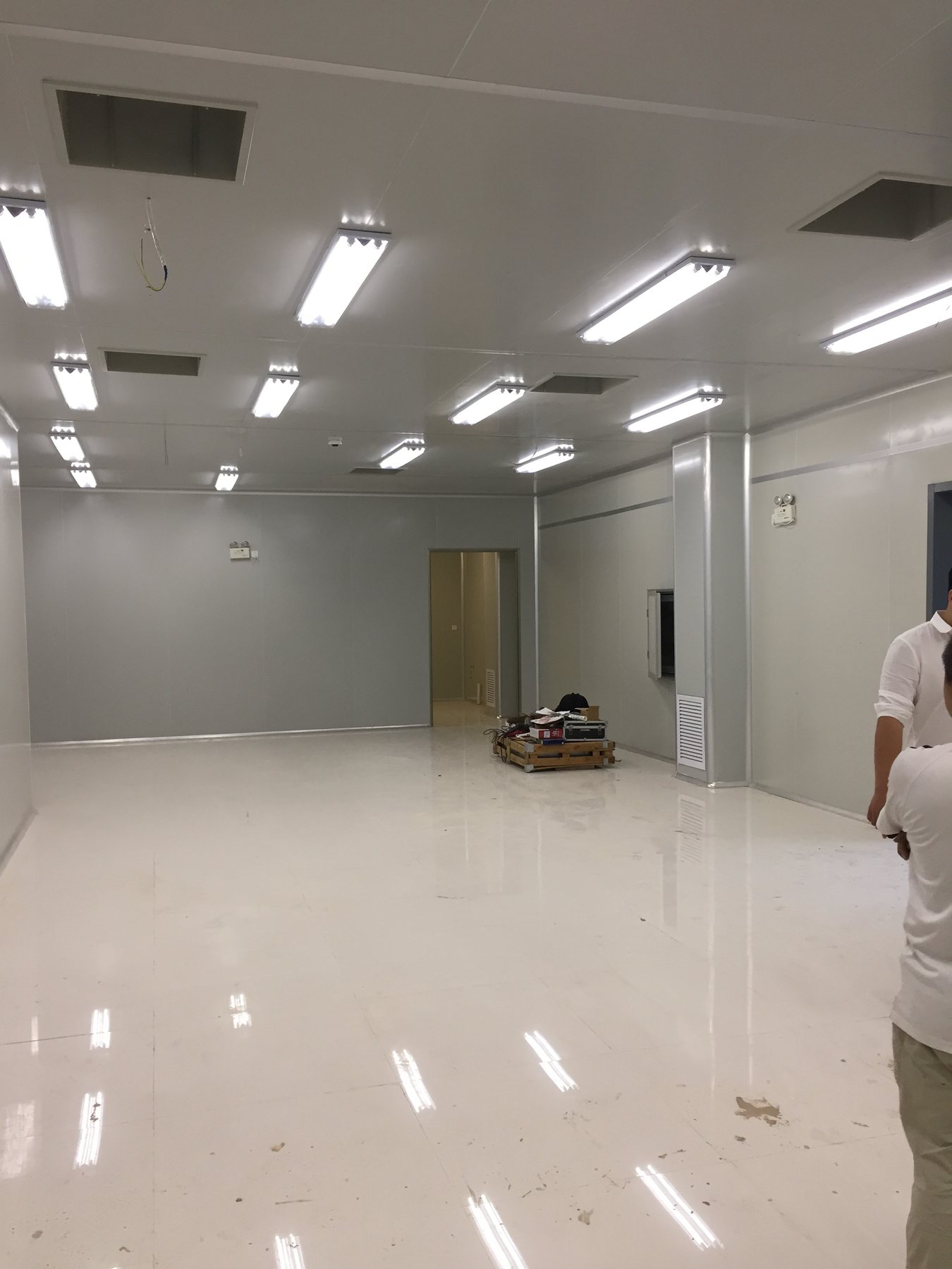 Interior of a cleanroom project in Australia, view 2
