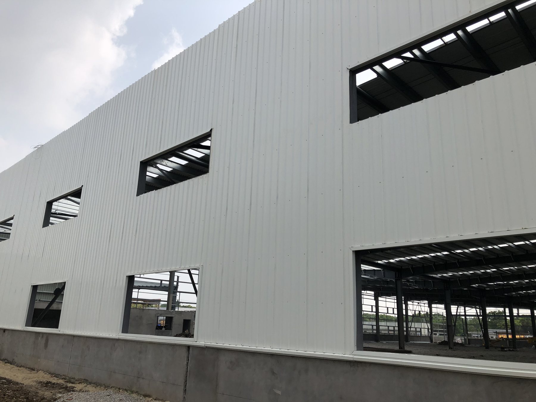 Shanghai Fengxian steel workshop project, view 3